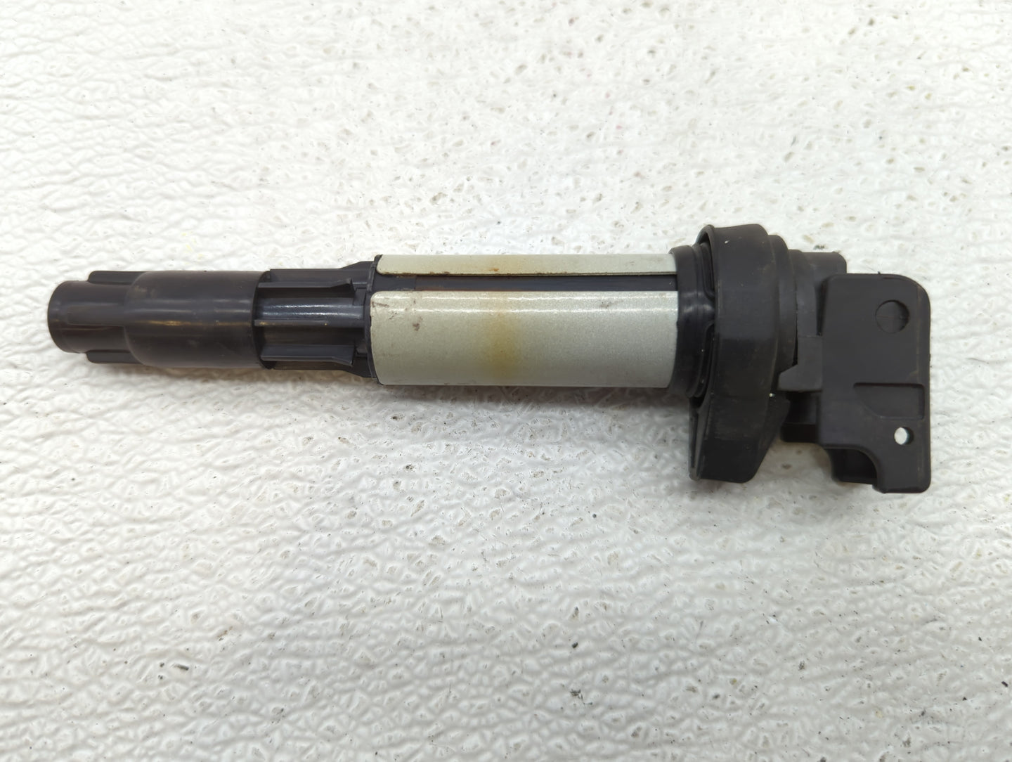 2004 Bmw X5 Ignition Coil Igniter Pack - Oemusedautoparts1.com