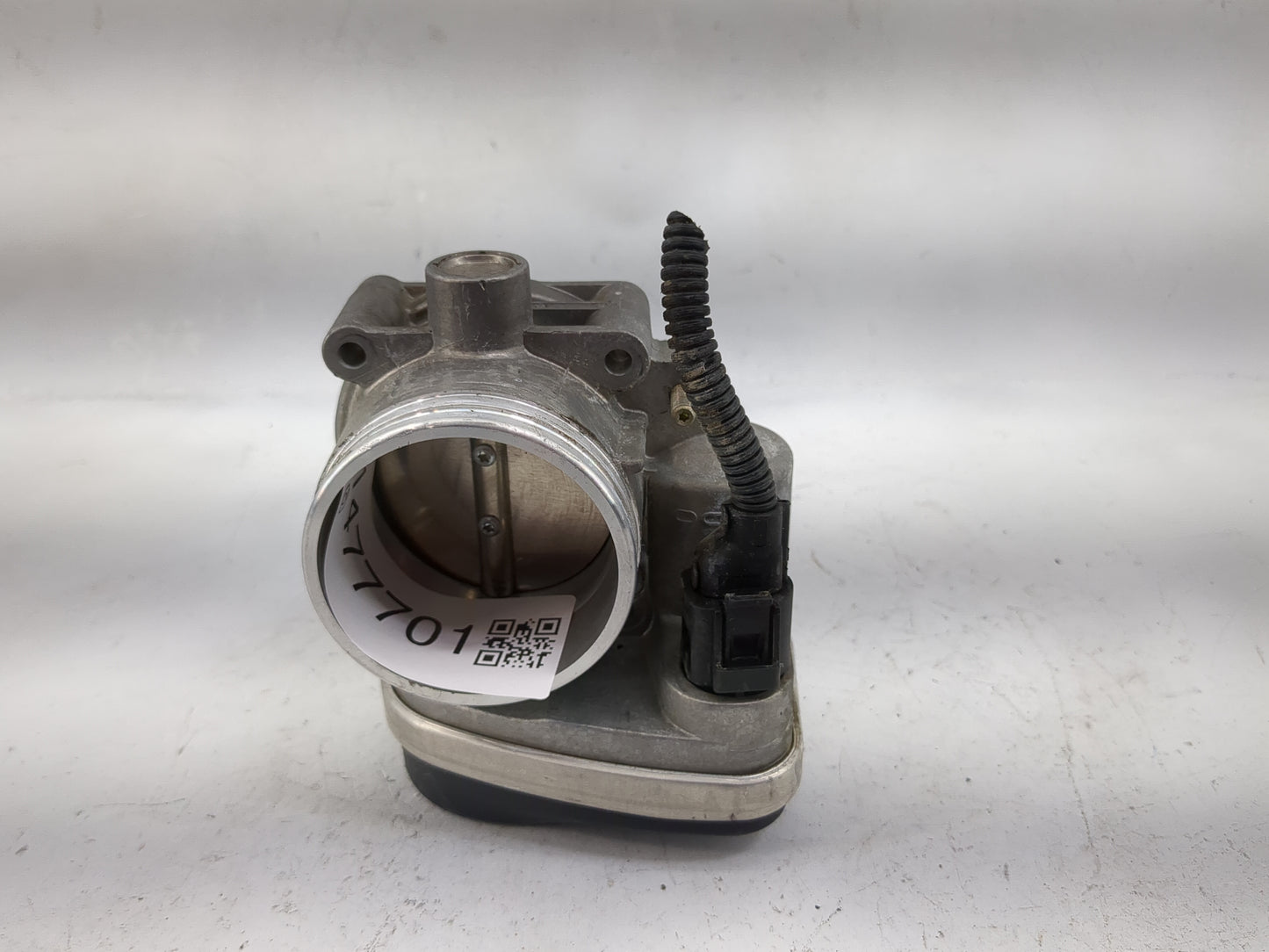 2003-2005 Bmw Z4 Throttle Body P/N:13547502444 408.238/425/004 Fits Fits 2001 2002 2003 2004 2005 2006 OEM Used Auto Parts -