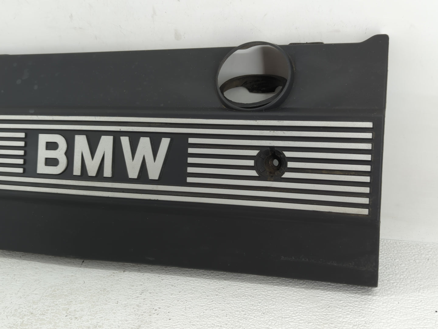 2004 Bmw Z4 Engine Cover - Oemusedautoparts1.com