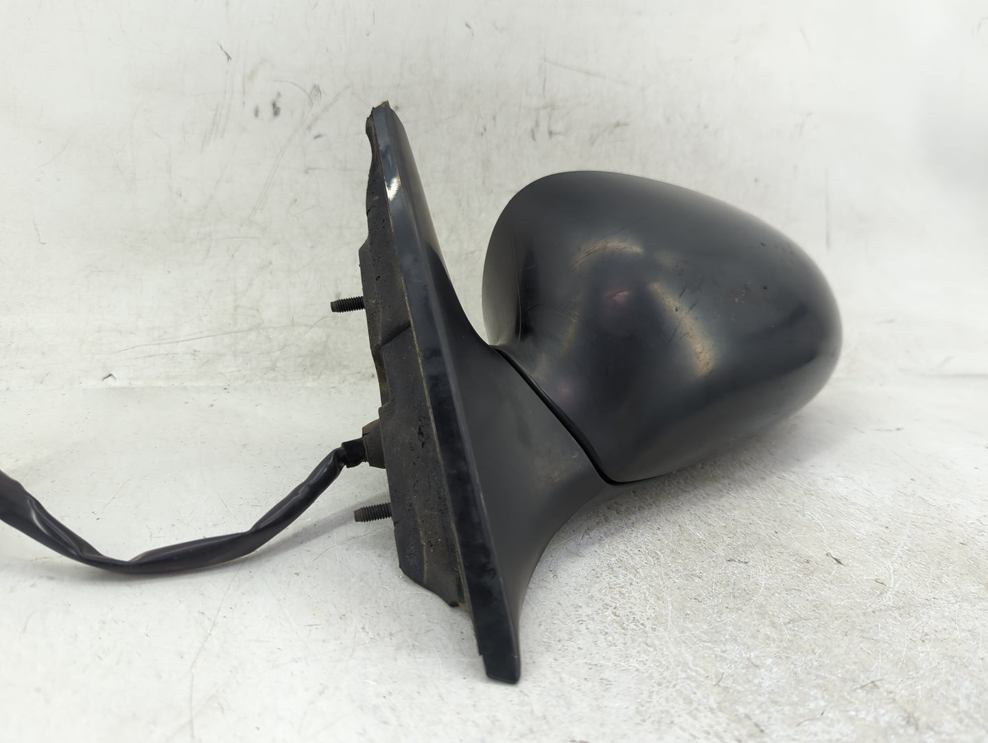 1997-2005 Buick Century Driver Side View Mirror - Left Door Mirror OEM Used - Oemusedautoparts1.com
