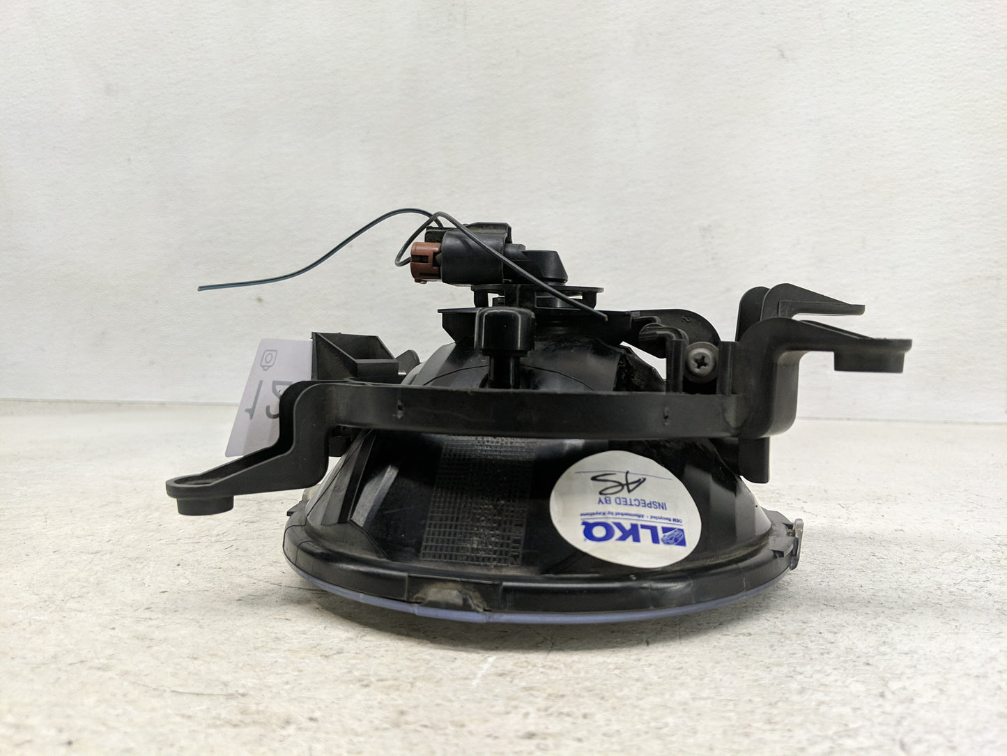 2002-2005 Buick Century Passenger Right Oem Head Light Headlight Lamp - Oemusedautoparts1.com