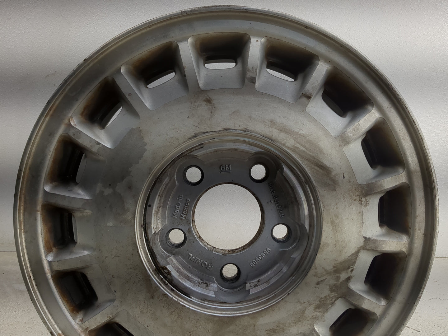 2000-2005 Buick Century Oem Wheel Rim 1317788 - Oemusedautoparts1.com