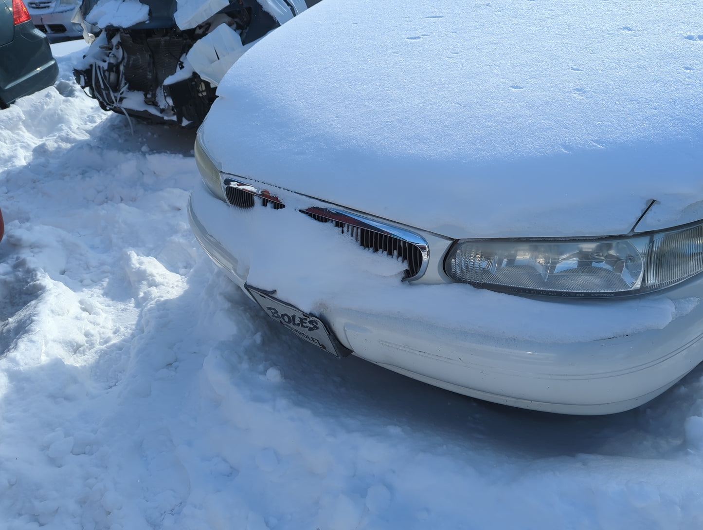 2003-2005 Buick Century Front Grille Bumper Not Included - Oemusedautoparts1.com