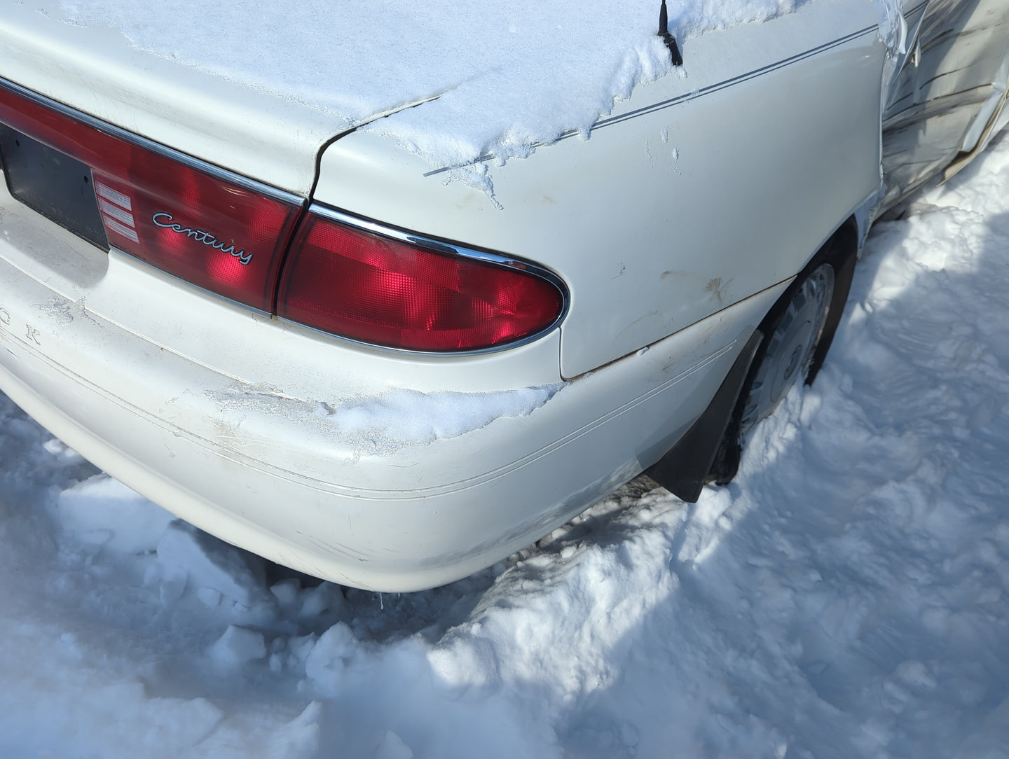 2003-2005 Buick Century Rear Bumper Assembly Oem - Oemusedautoparts1.com