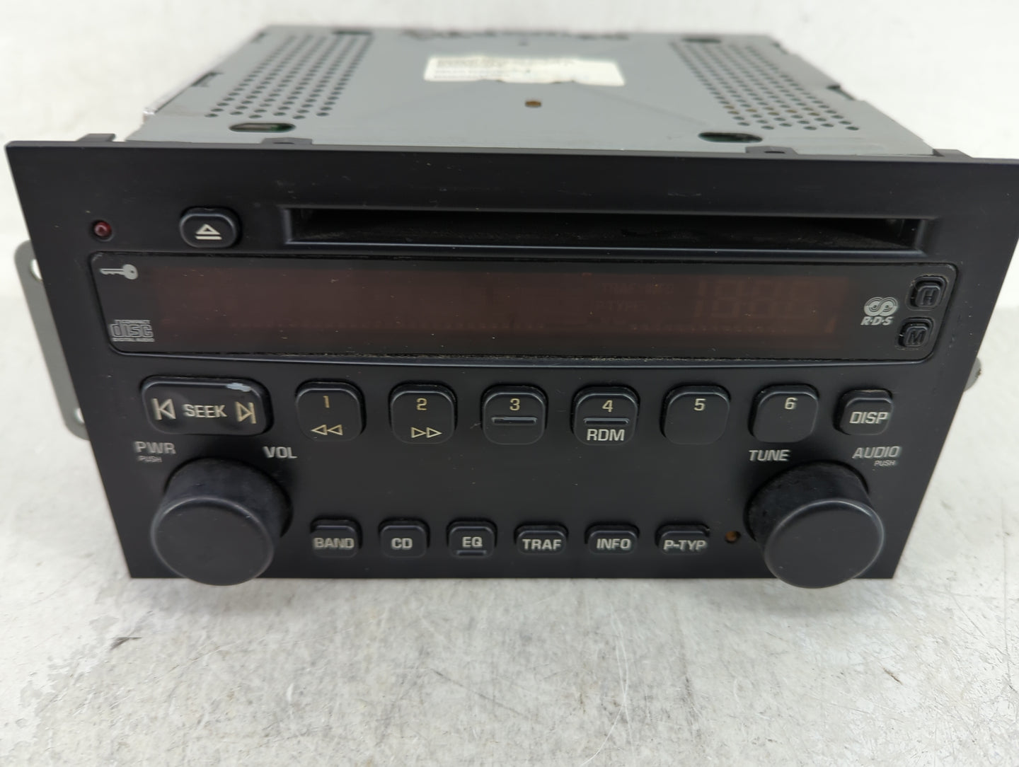 2004-2005 Buick Century Radio AM FM Cd Player Receiver Replacement P/N:10346985 Fits Fits 2004 2005 2006 2007 OEM Used Auto 