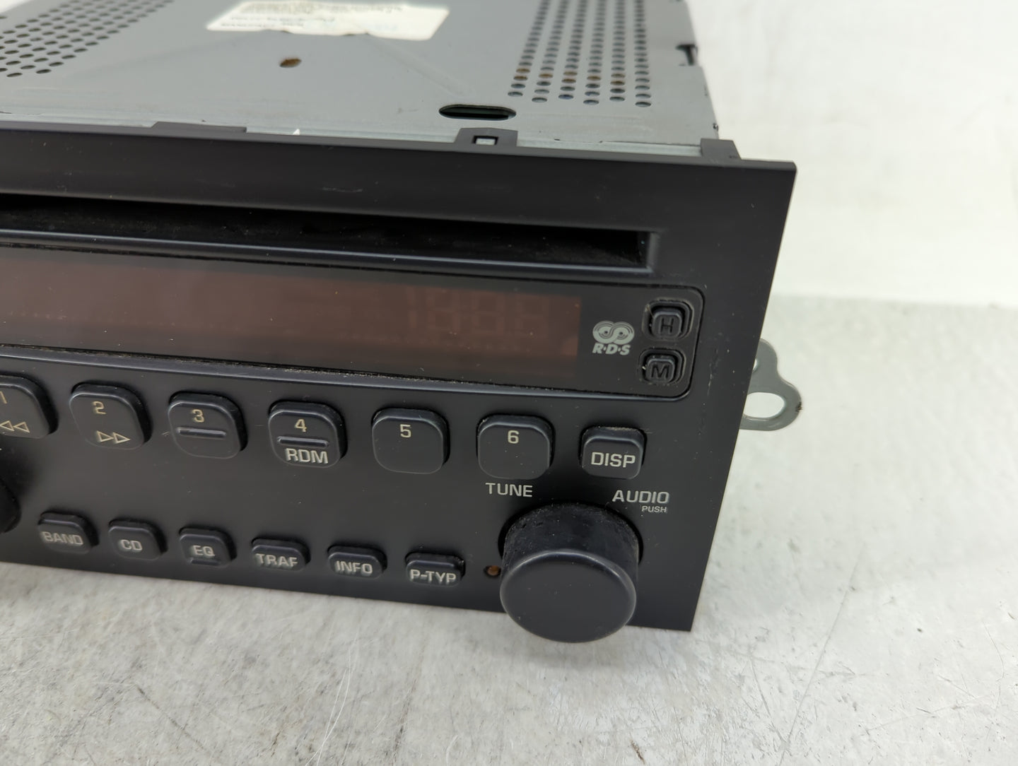 2004-2005 Buick Century Radio AM FM Cd Player Receiver Replacement P/N:10346985 Fits Fits 2004 2005 2006 2007 OEM Used Auto 