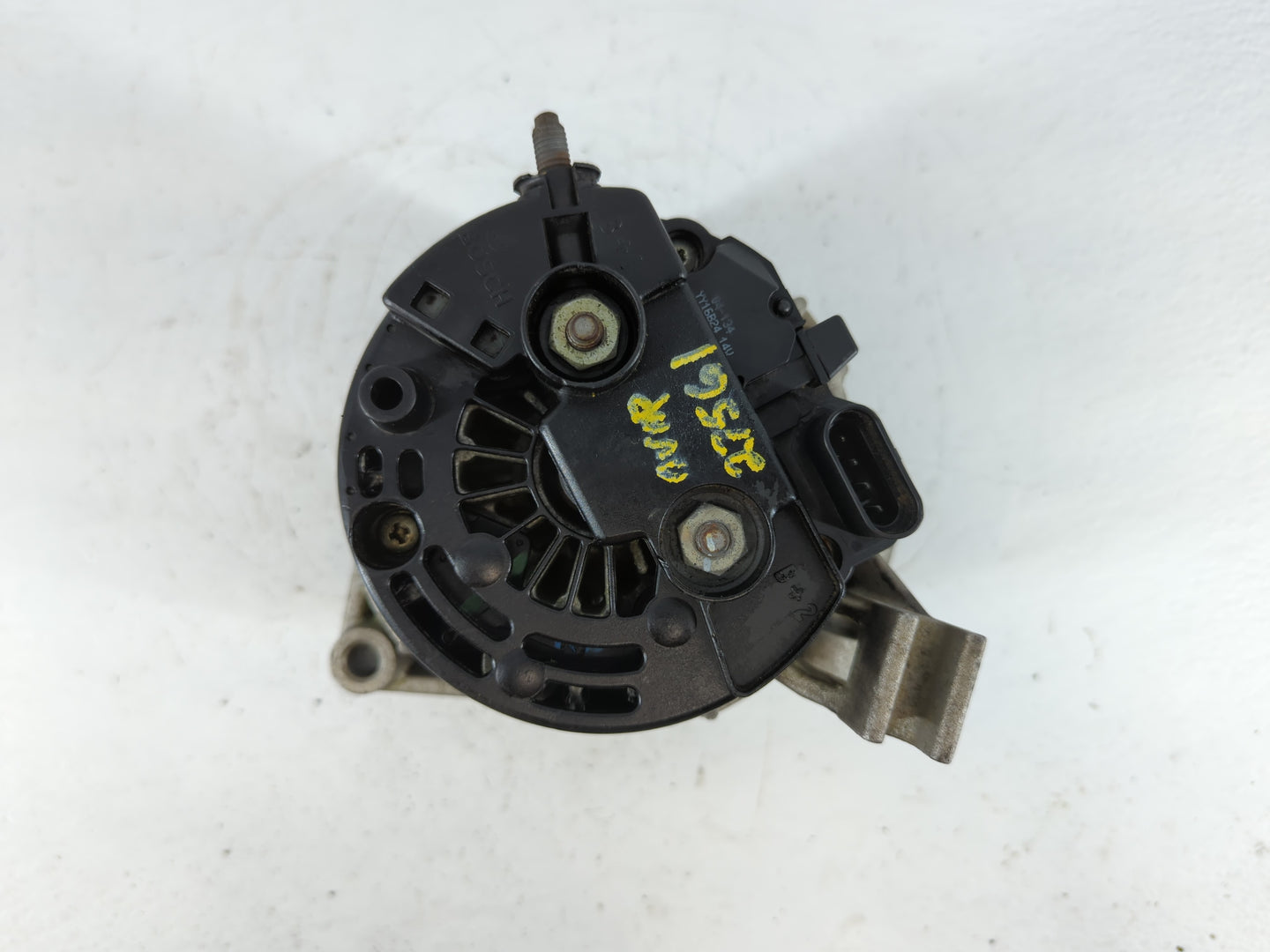 2003-2004 Buick Century Alternator Replacement Generator Charging Assembly Engine OEM Fits Fits 2003 2004 OEM Used Auto Part