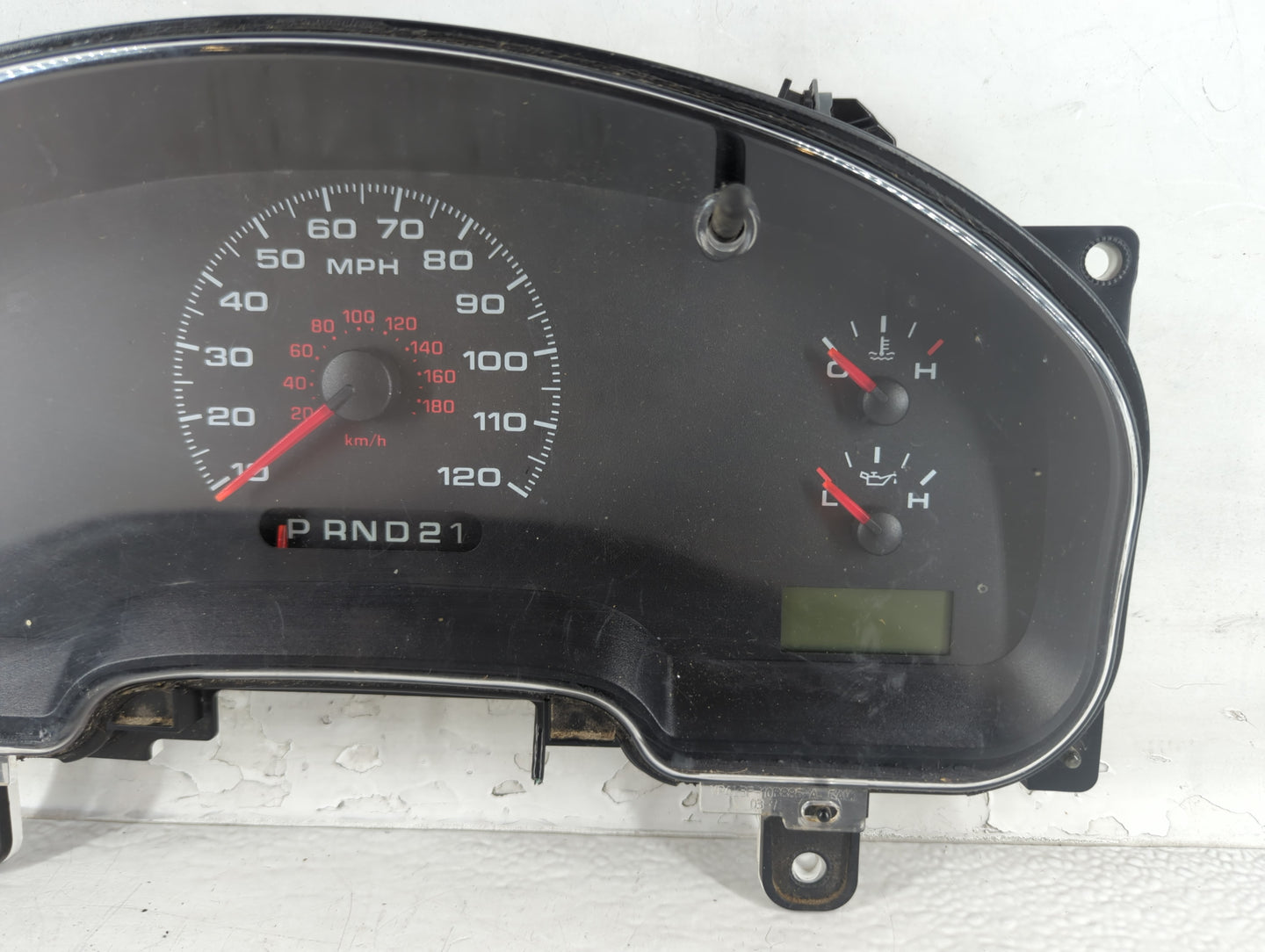 2003-2004 Buick Century Instrument Cluster Speedometer Gauges P/N:4L3F-10A855-AD Fits Fits 2003 2004 OEM Used Auto Parts - O