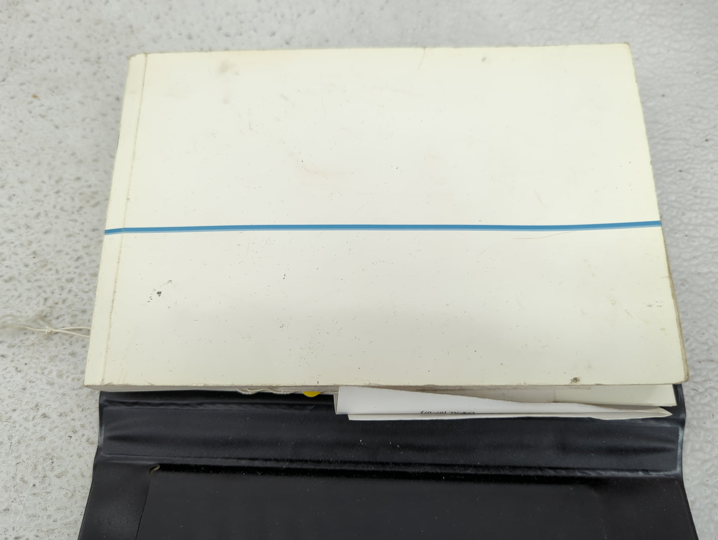 2004 Buick Lesabre Owners Manual Book Guide OEM Used Auto Parts - Oemusedautoparts1.com