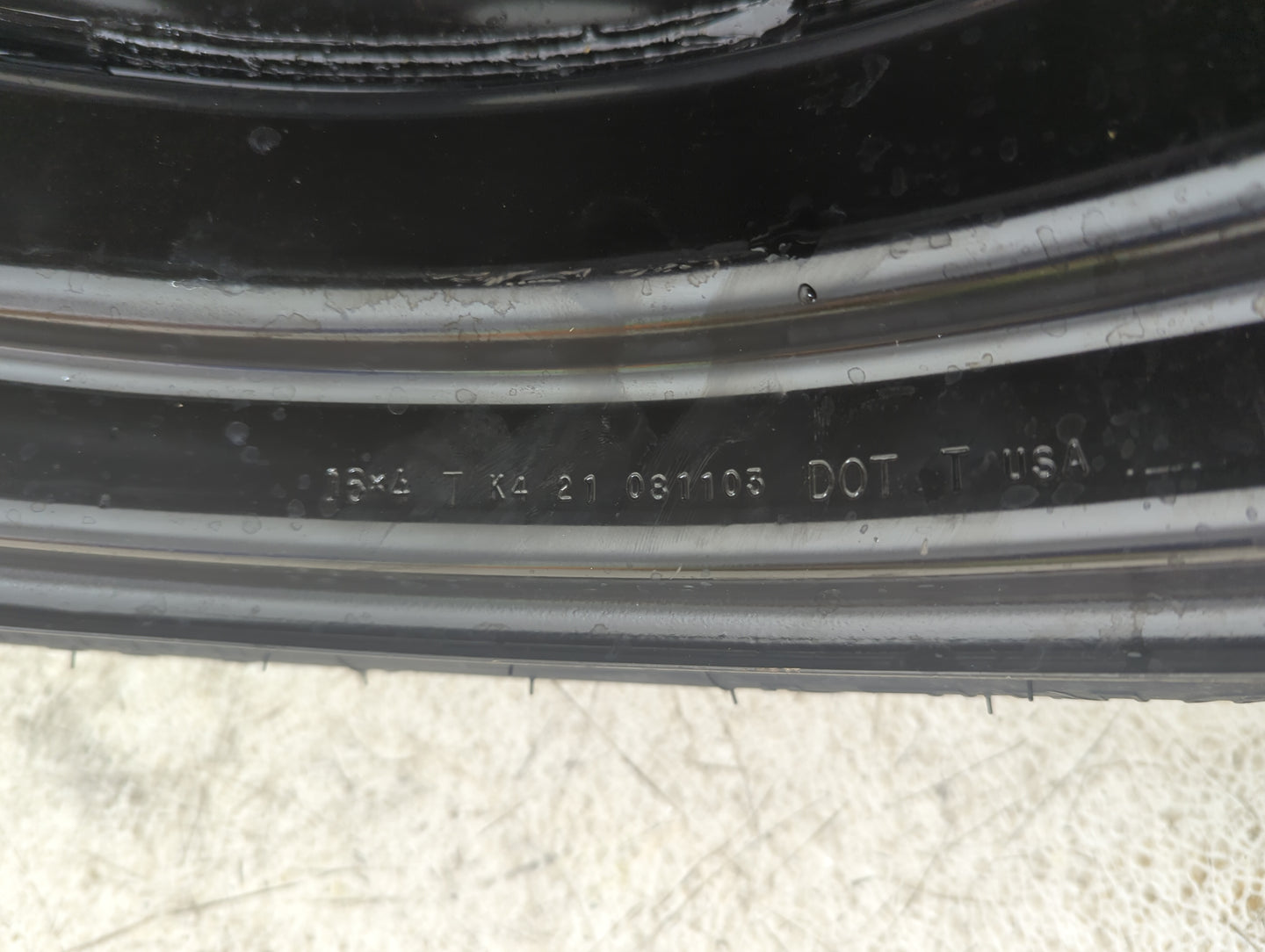 2002-2005 Buick Lesabre Spare Donut Tire Wheel Rim Oem 1111623 - Oemusedautoparts1.com