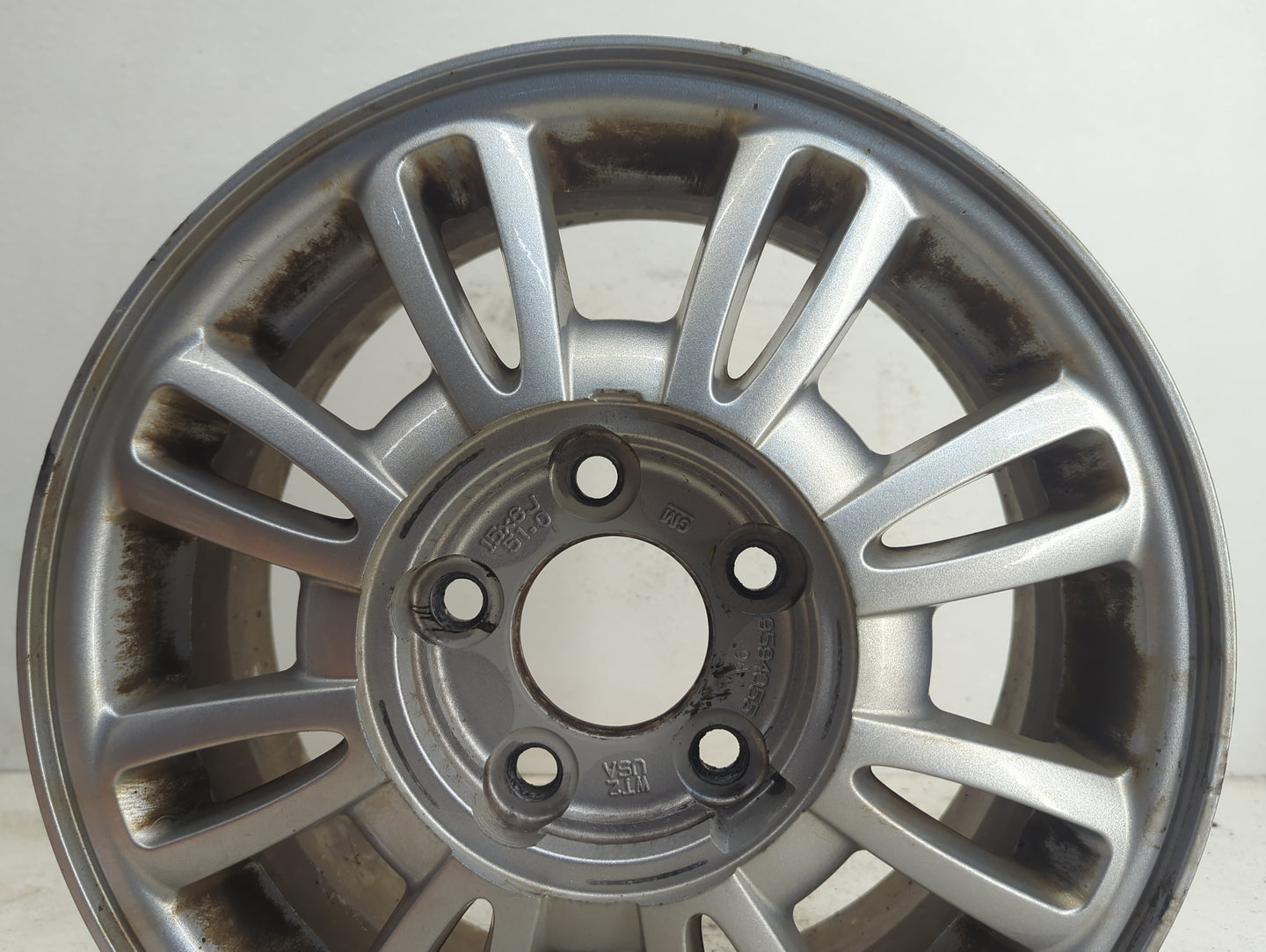 2002-2005 Buick Lesabre Oem Wheel Rim - Oemusedautoparts1.com