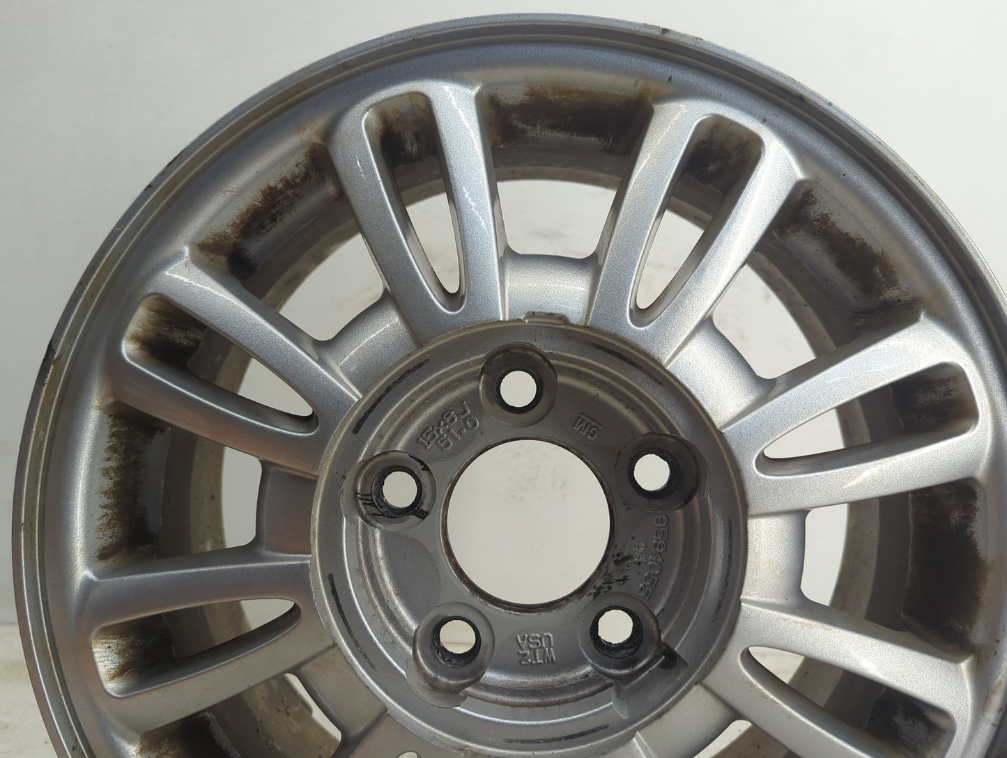 2002-2005 Buick Lesabre Oem Wheel Rim - Oemusedautoparts1.com