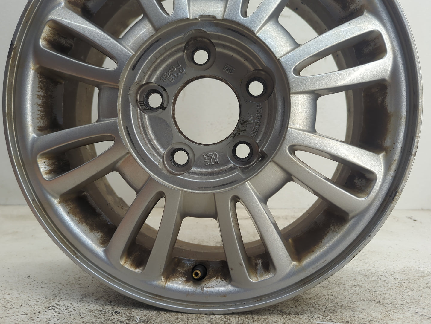 2002-2005 Buick Lesabre Oem Wheel Rim - Oemusedautoparts1.com