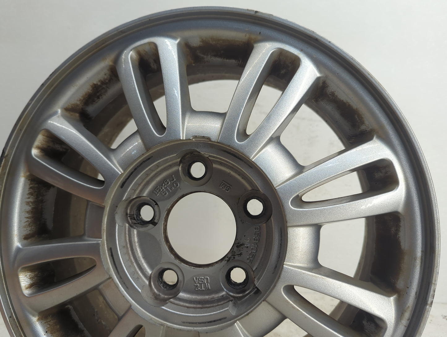 2002-2005 Buick Lesabre Oem Wheel Rim - Oemusedautoparts1.com