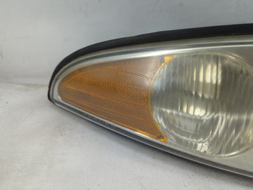 2000-2005 Buick Lesabre Passenger Right Oem Head Light Headlight Lamp - Oemusedautoparts1.com