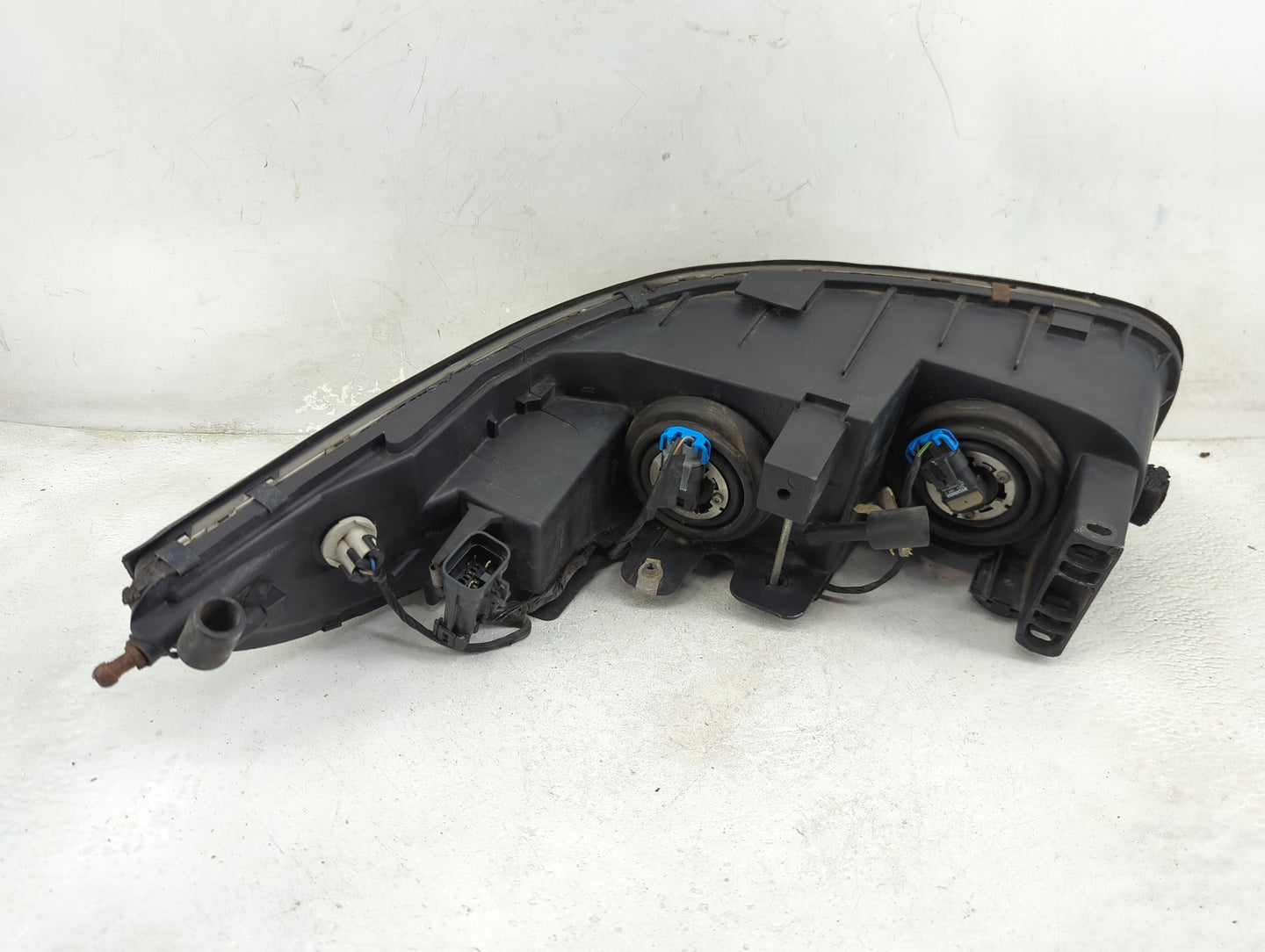 2000-2005 Buick Lesabre Passenger Right Oem Head Light Headlight Lamp - Oemusedautoparts1.com