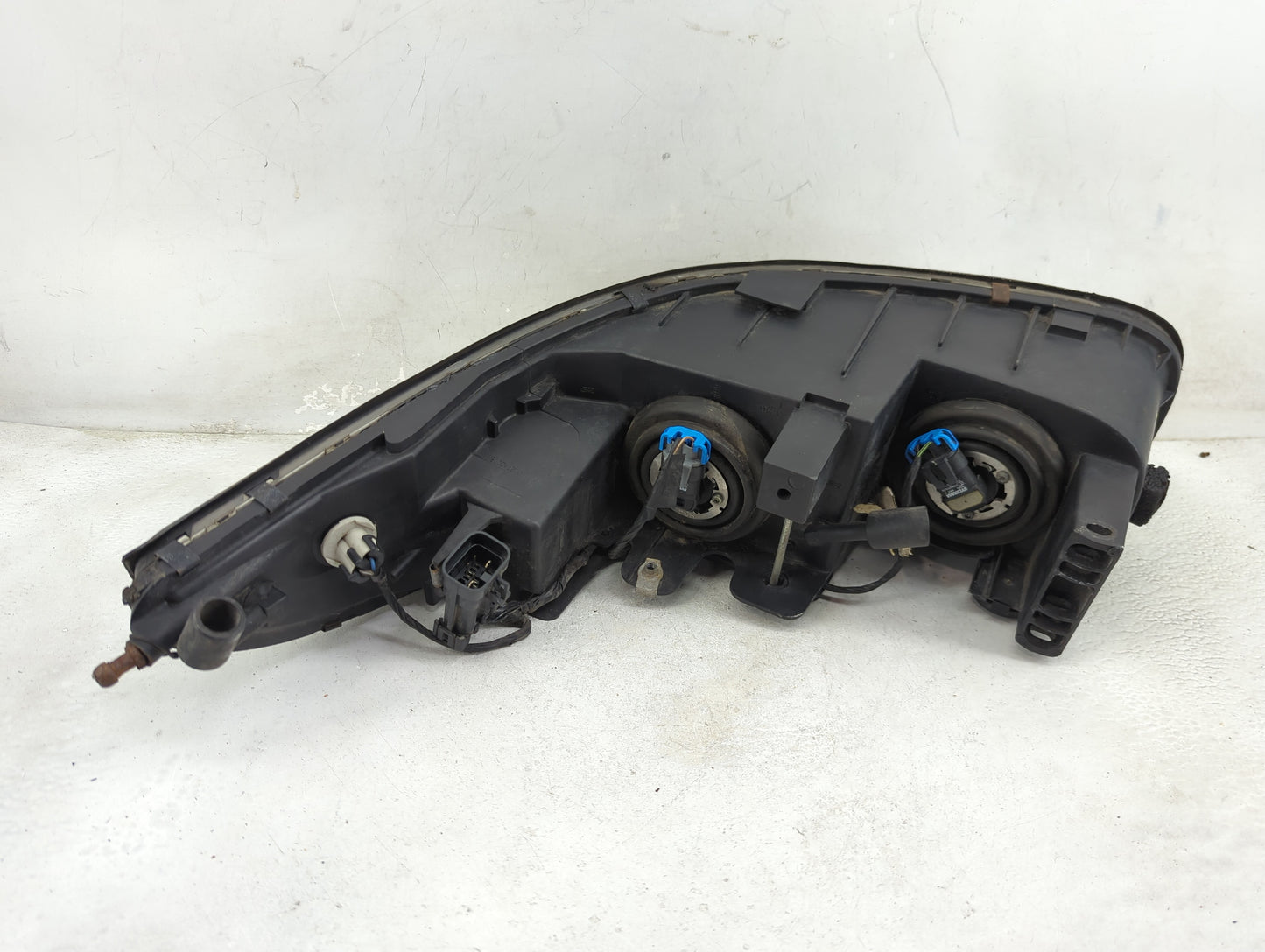 2000-2005 Buick Lesabre Passenger Right Oem Head Light Headlight Lamp - Oemusedautoparts1.com