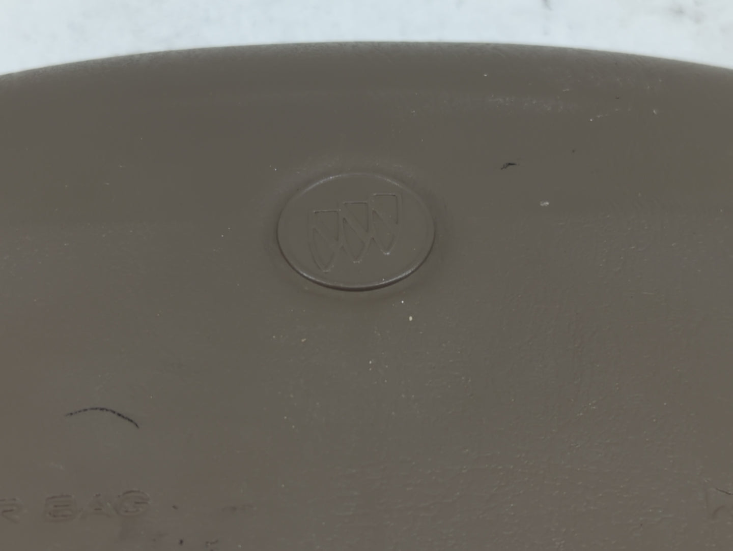 2001-2005 Buick Lesabre Air Bag Driver Left Steering Wheel Mounted Grey - Oemusedautoparts1.com