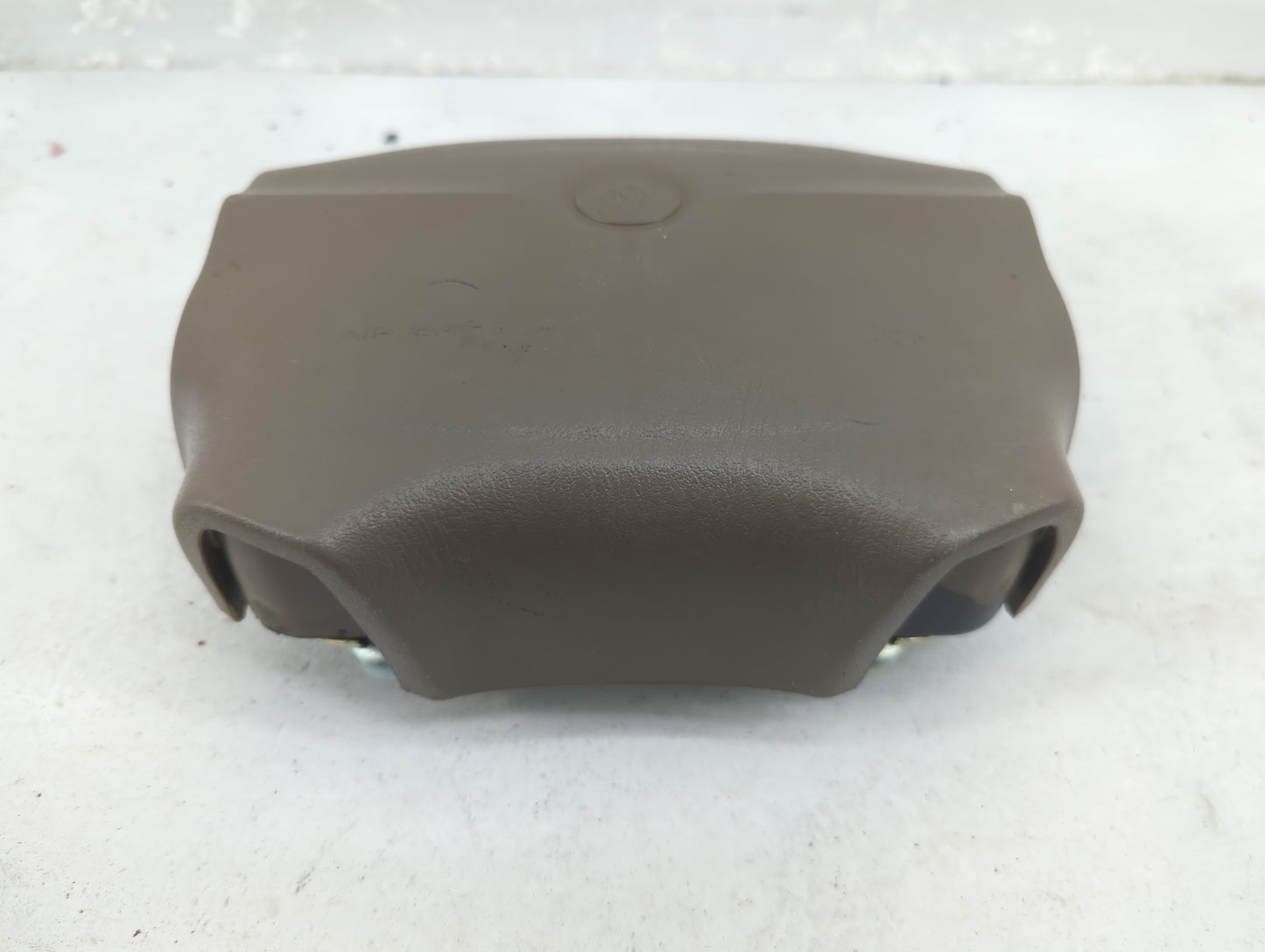2001-2005 Buick Lesabre Air Bag Driver Left Steering Wheel Mounted Grey - Oemusedautoparts1.com