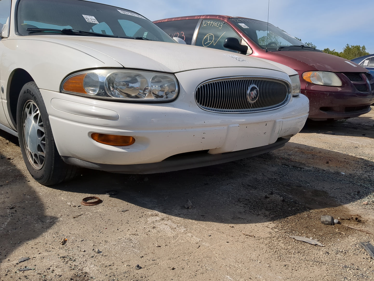 2000-2005 Buick Lesabre Driver Left Oem Head Light Headlight Lamp 1183590 - Oemusedautoparts1.com