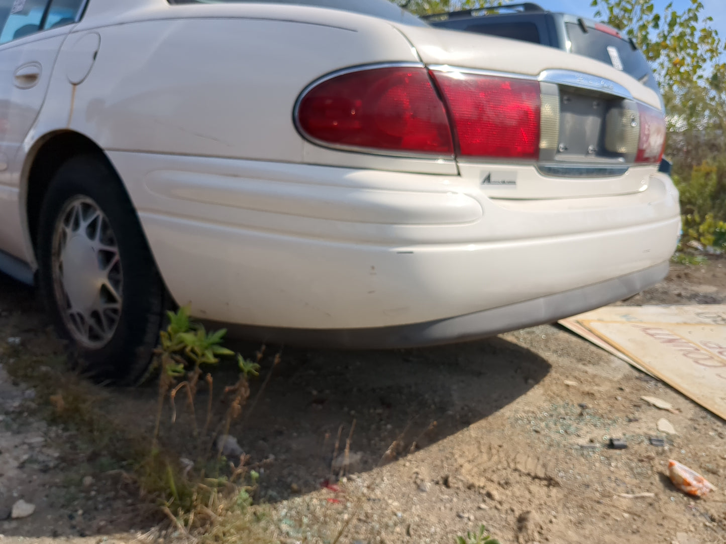 2000-2005 Buick Lesabre Rear Bumper Assembly Oem - Oemusedautoparts1.com