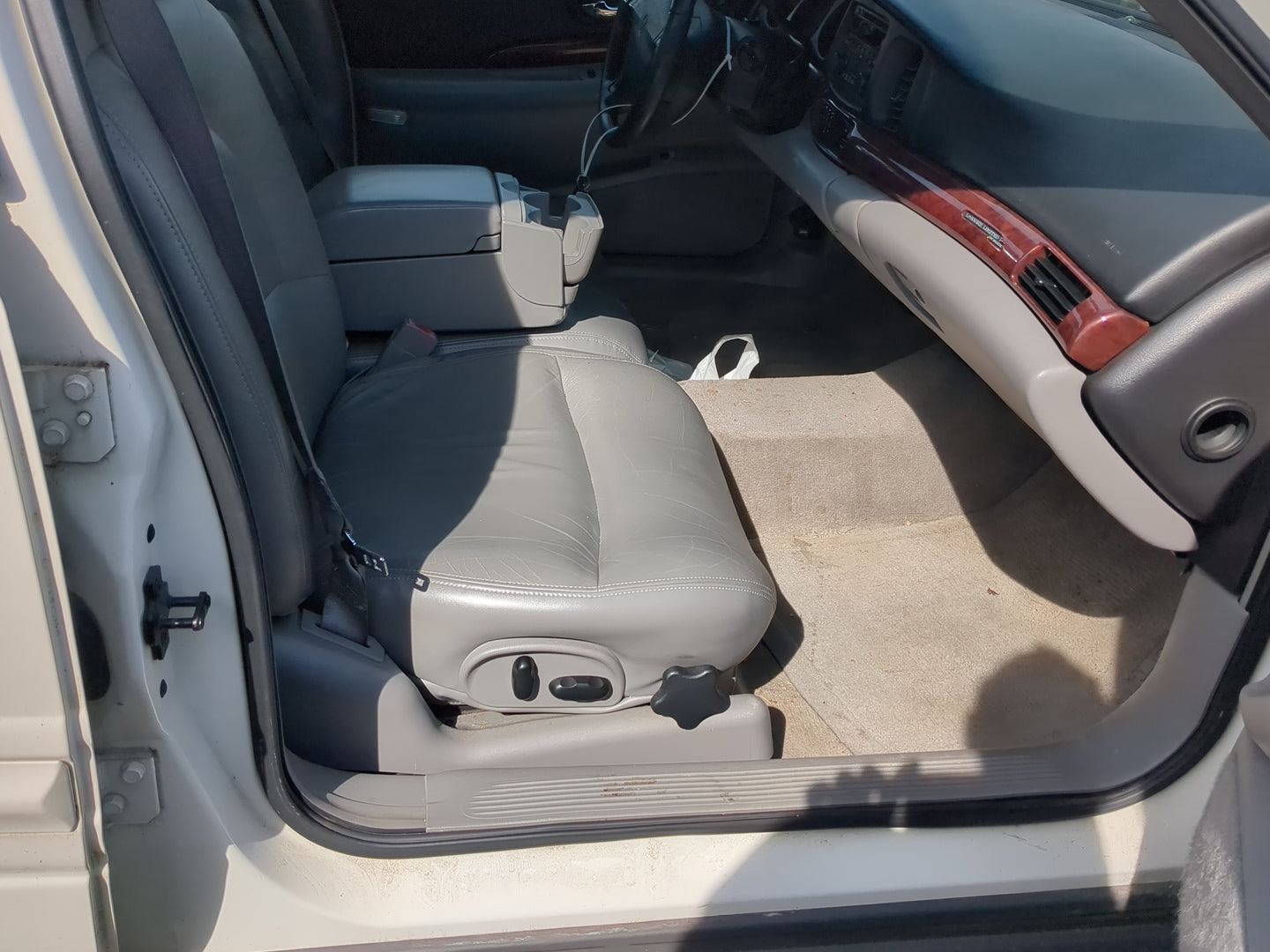 2002-2005 Buick Lesabre Passenger Front Seat Oem 1183683 - Oemusedautoparts1.com