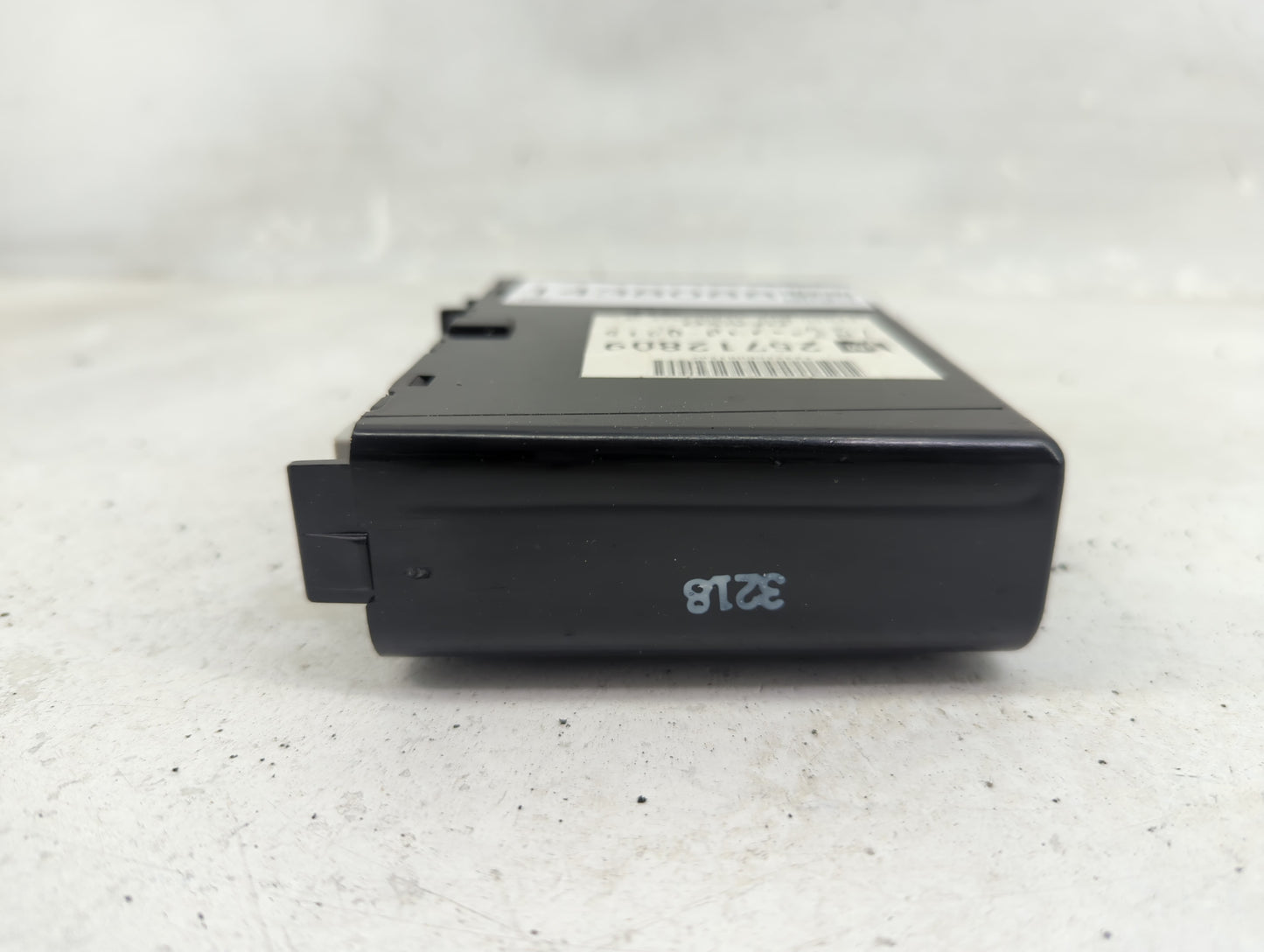 2000-2005 Buick Lesabre Body Control Module Bcm Inner Cabin Fuse Box - Oemusedautoparts1.com