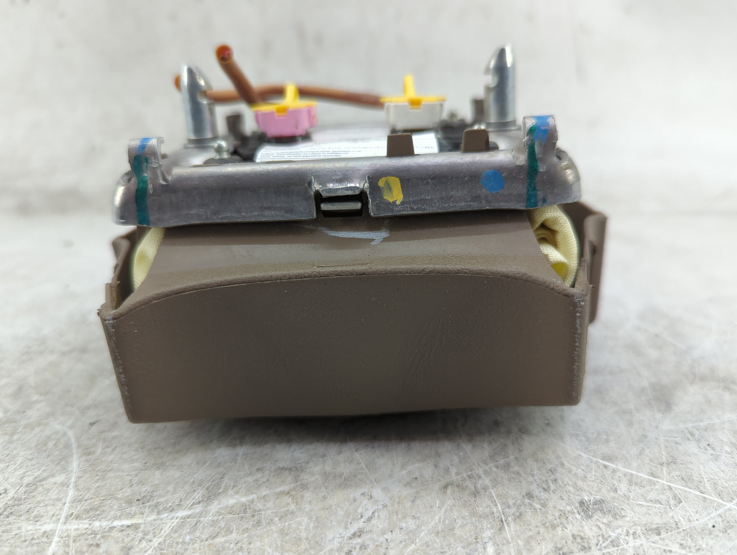 2004-2004 Buick Rainier Air Bag Driver Left Steering Wheel Mounted Brown - Oemusedautoparts1.com