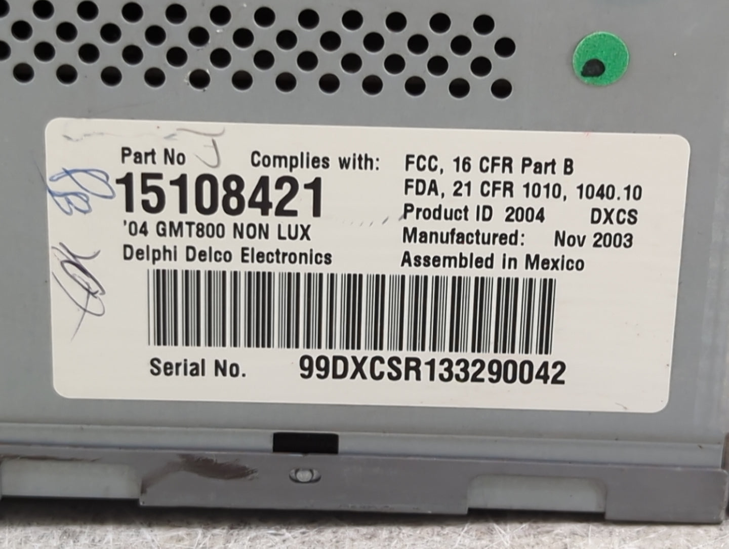 2004 Buick Rainier Radio AM FM Cd Player Receiver Replacement P/N:15108421 99DXCSR133290042 Fits OEM Used Auto Parts - Oemus