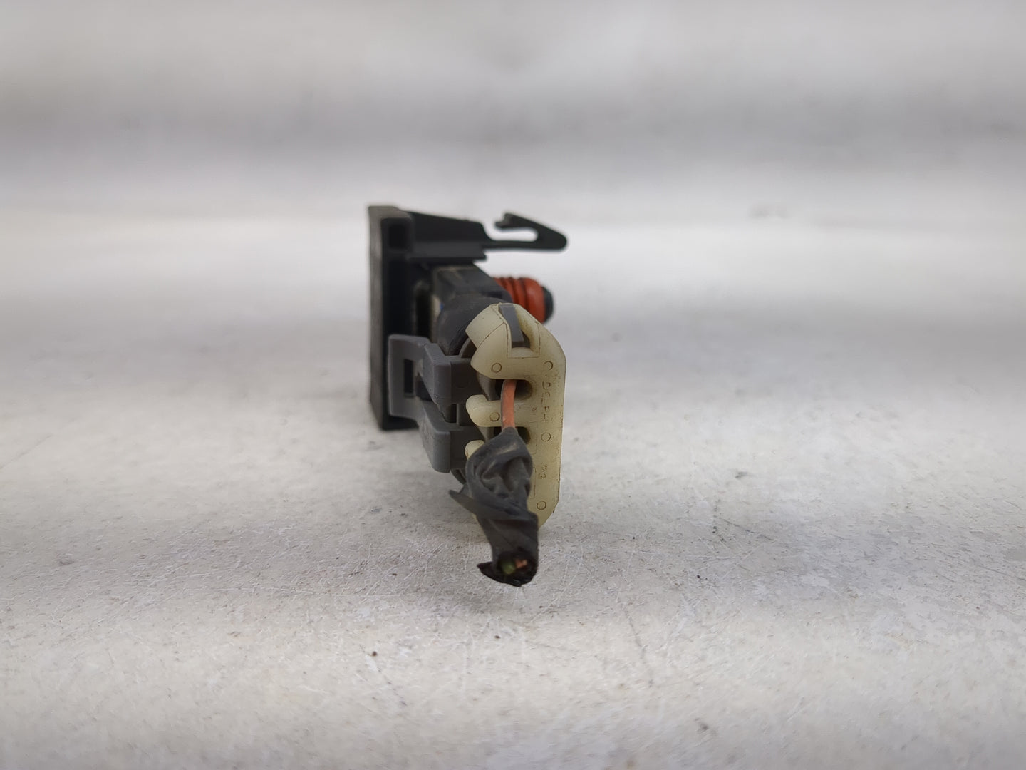 2004-2007 Buick Rainier Mass Air Flow Meter Maf 1486040 - Oemusedautoparts1.com