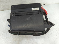 2000-2004 Buick Regal Fusebox Fuse Box Panel Relay Module Fits Fits 2000 2001 2002 2003 2004 2005 OEM Used Auto Parts - Oemu