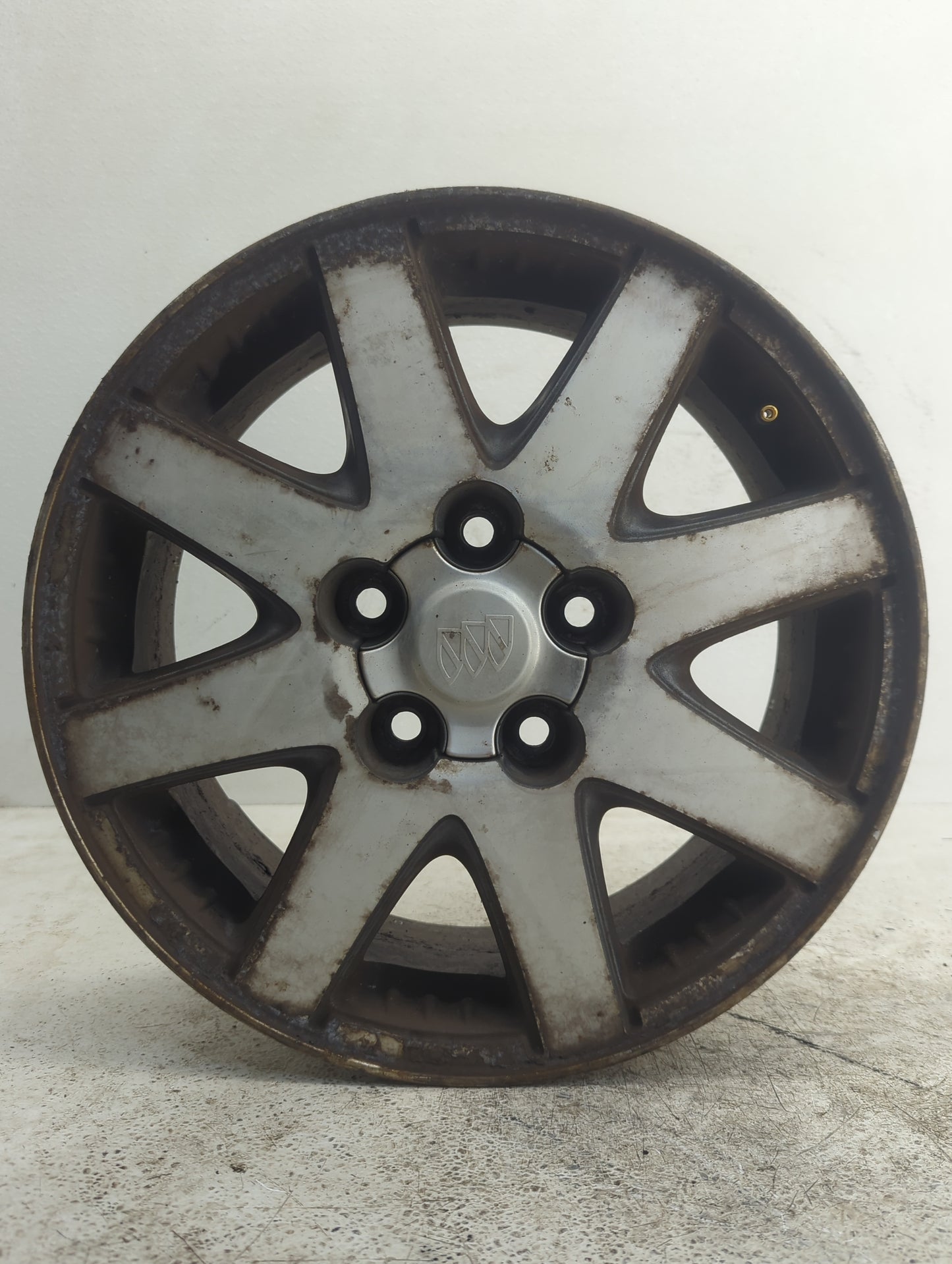 2002-2004 Buick Rendezvous Oem Wheel Rim - Oemusedautoparts1.com