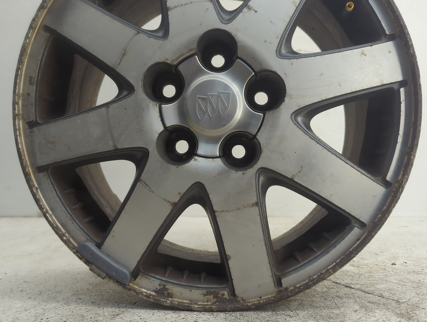 2002-2004 Buick Rendezvous Oem Wheel Rim 1126447 - Oemusedautoparts1.com