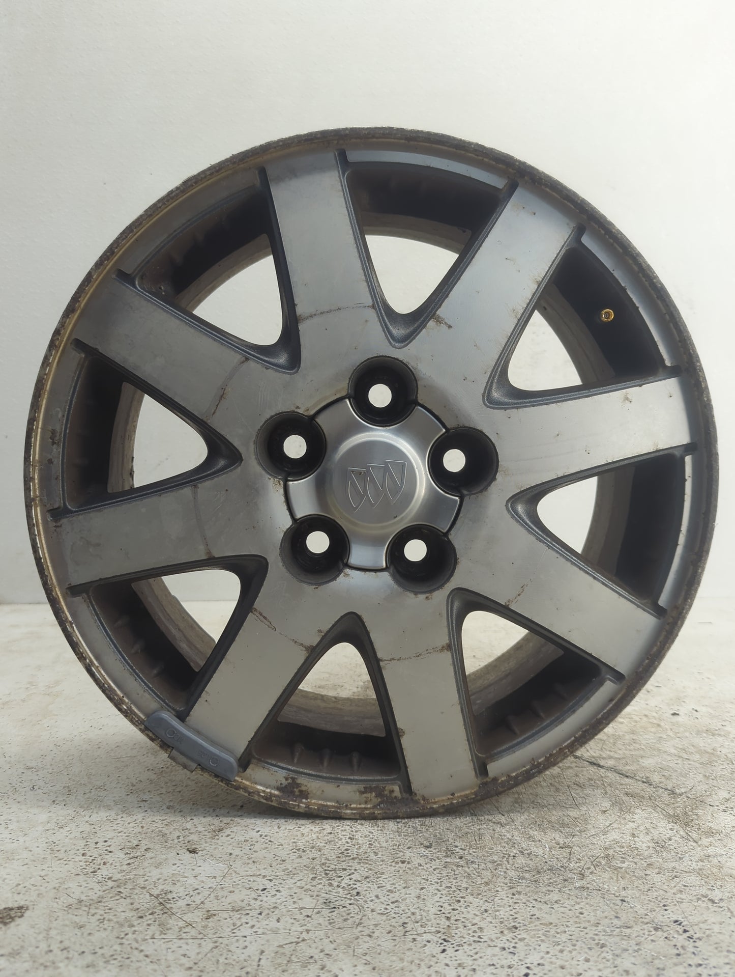 2002-2004 Buick Rendezvous Oem Wheel Rim 1126447 - Oemusedautoparts1.com