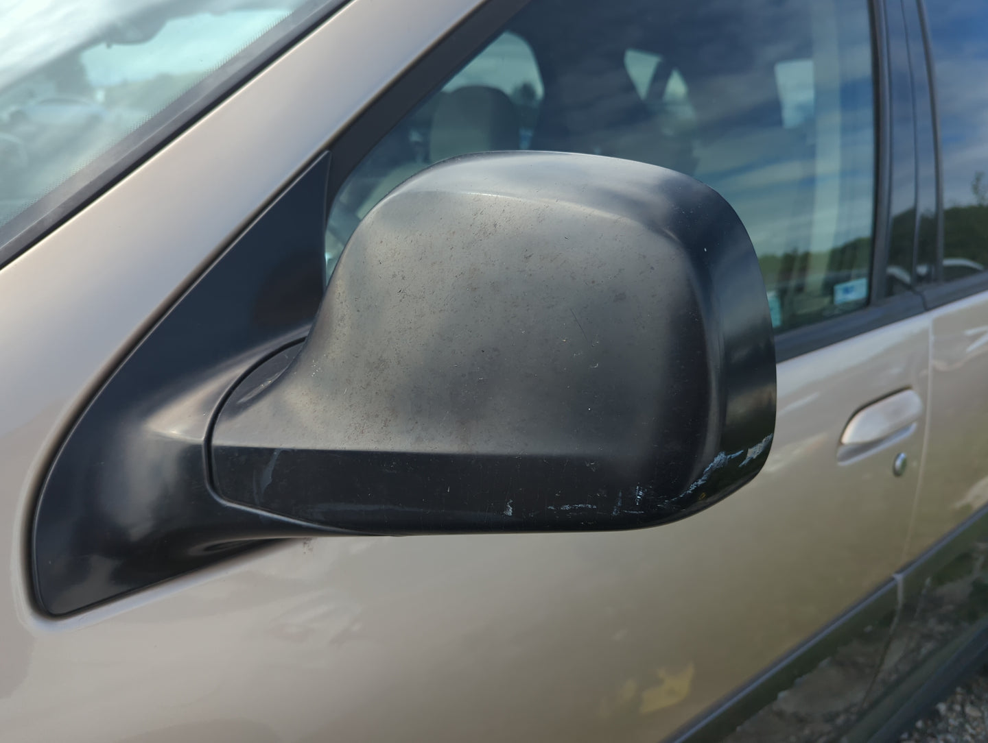 2002-2007 Buick Rendezvous Driver Side View Mirror - Left Door Mirror OEM Used - Oemusedautoparts1.com