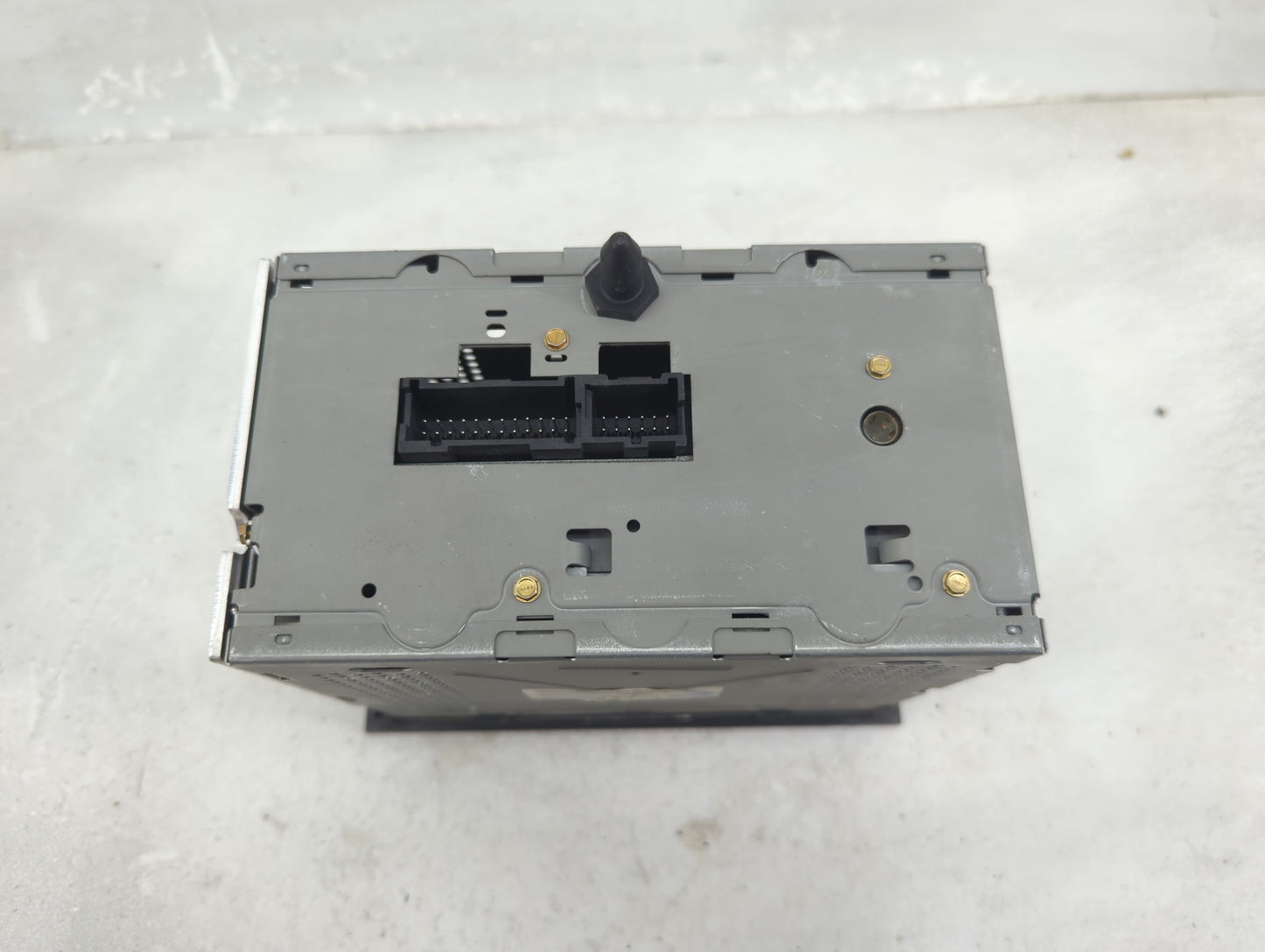 2004-2006 Buick Rendezvous Radio AM FM Cd Player Receiver Replacement Fits Fits 2004 2005 2006 OEM Used Auto Parts - Oemused