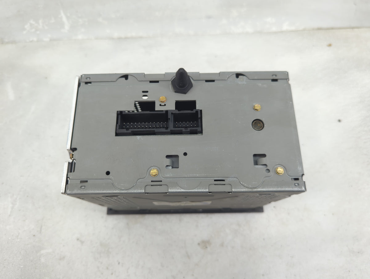 2004-2006 Buick Rendezvous Radio AM FM Cd Player Receiver Replacement P/N:10346985 Fits Fits 2004 2005 2006 OEM Used Auto Pa