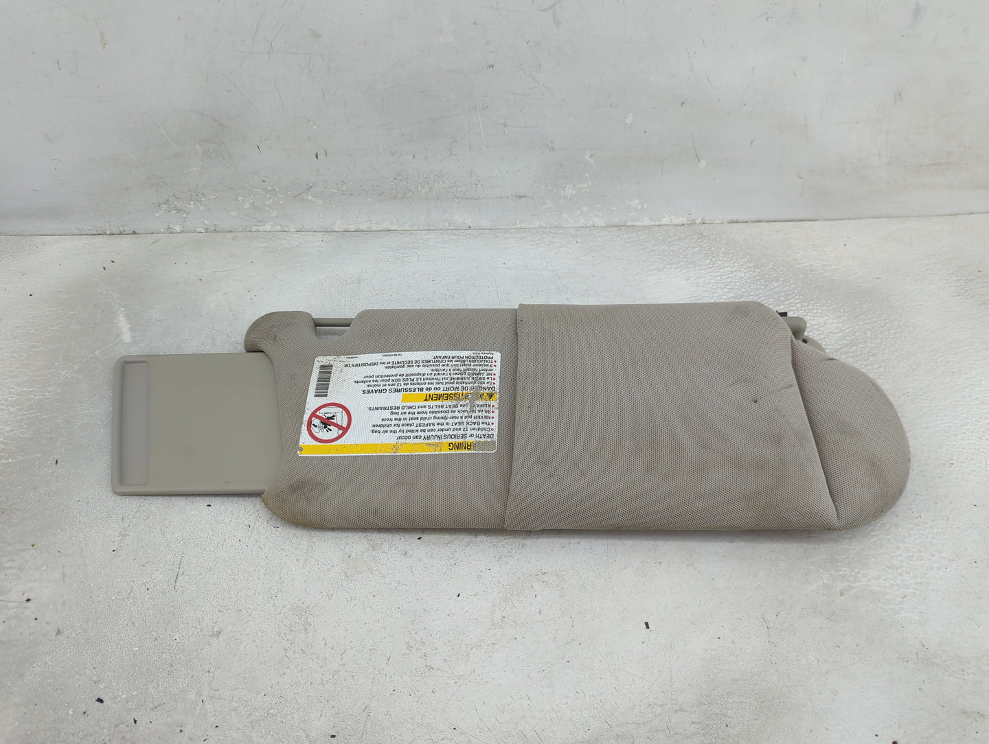 2002-2007 Buick Rendezvous Sun Visor Shade Replacement Driver Left Mirror Fits Fits 2001 2002 2003 2004 2005 2006 2007 OEM U