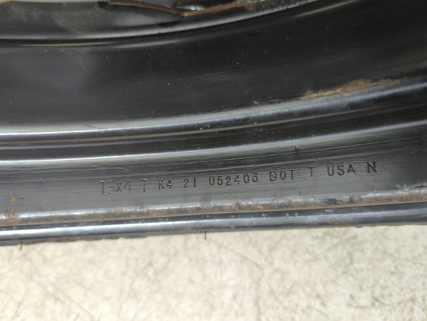 2003-2007 Cadillac Cts Spare Donut Tire Wheel Rim Oem - Oemusedautoparts1.com