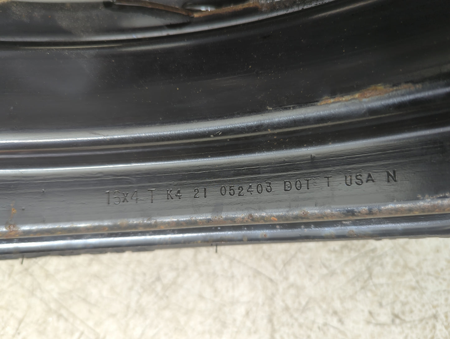 2003-2007 Cadillac Cts Spare Donut Tire Wheel Rim Oem - Oemusedautoparts1.com