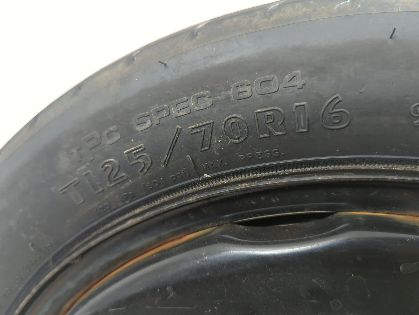2003-2007 Cadillac Cts Spare Donut Tire Wheel Rim Oem - Oemusedautoparts1.com