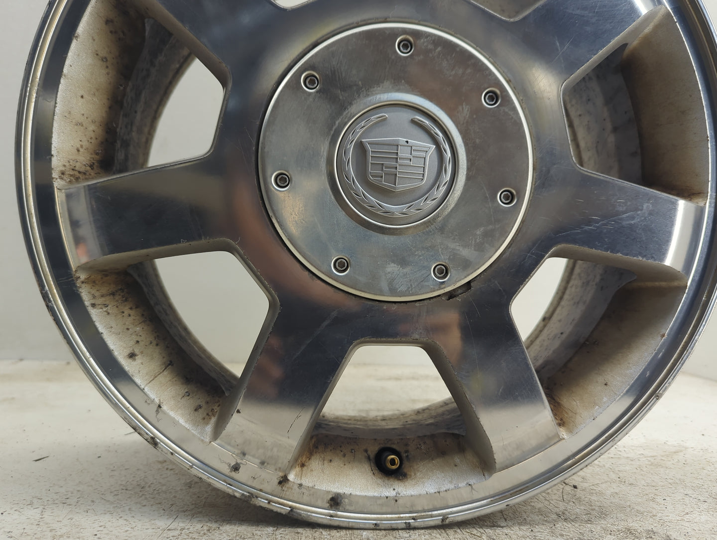 2004-2007 Cadillac Cts Oem Wheel Rim - Oemusedautoparts1.com