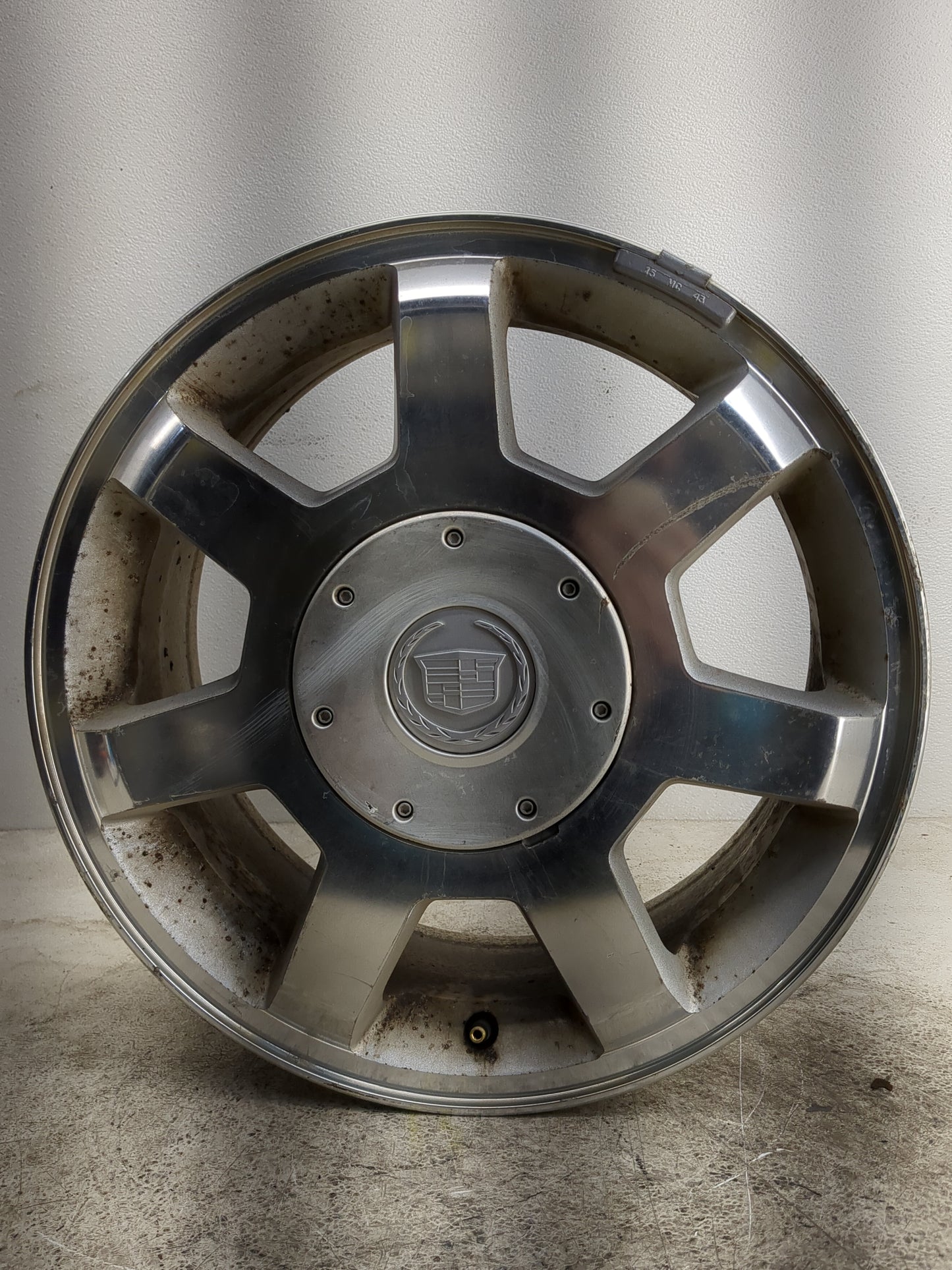 2003-2004 Cadillac Cts Oem Wheel Rim - Oemusedautoparts1.com