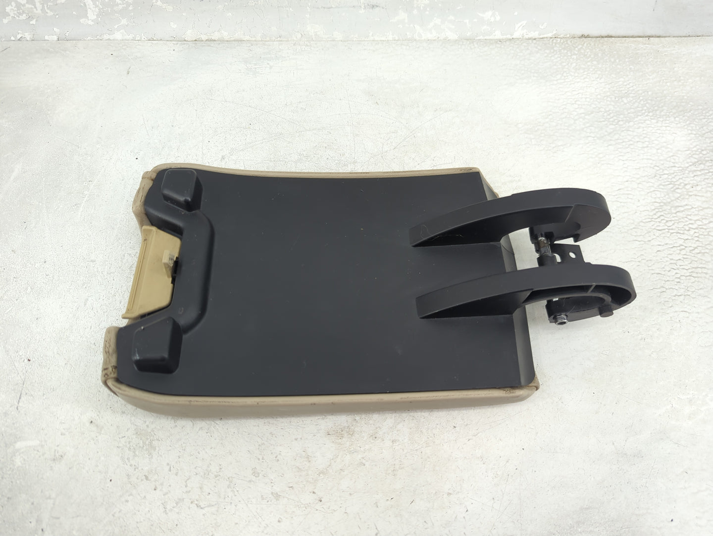 2003-2007 Cadillac Cts Center Console Armrest Cover Lid Fits Fits 2003 2004 2005 2006 2007 OEM Used Auto Parts - Oemusedauto