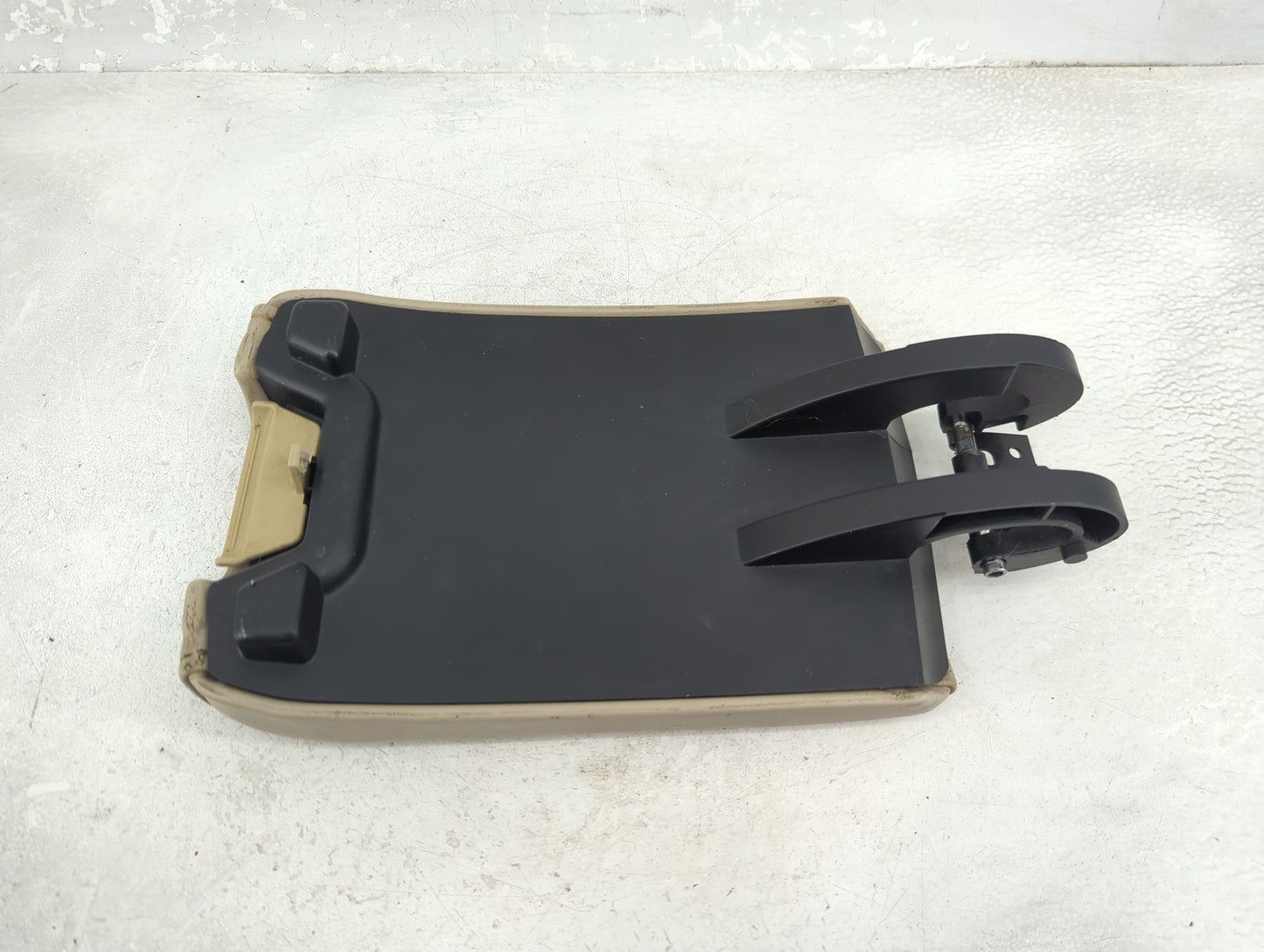2003-2007 Cadillac Cts Center Console Armrest Cover Lid Fits Fits 2003 2004 2005 2006 2007 OEM Used Auto Parts - Oemusedauto