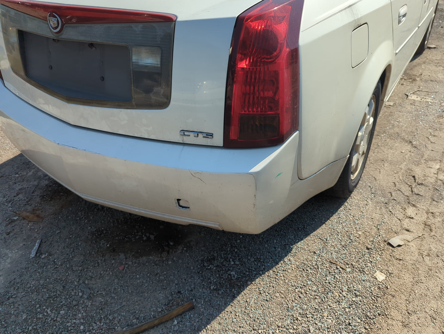 2003-2007 Cadillac Cts Rear Bumper Assembly Oem - Oemusedautoparts1.com