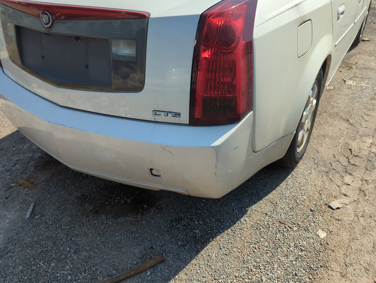2003-2007 Cadillac Cts Rear Bumper Assembly Oem - Oemusedautoparts1.com
