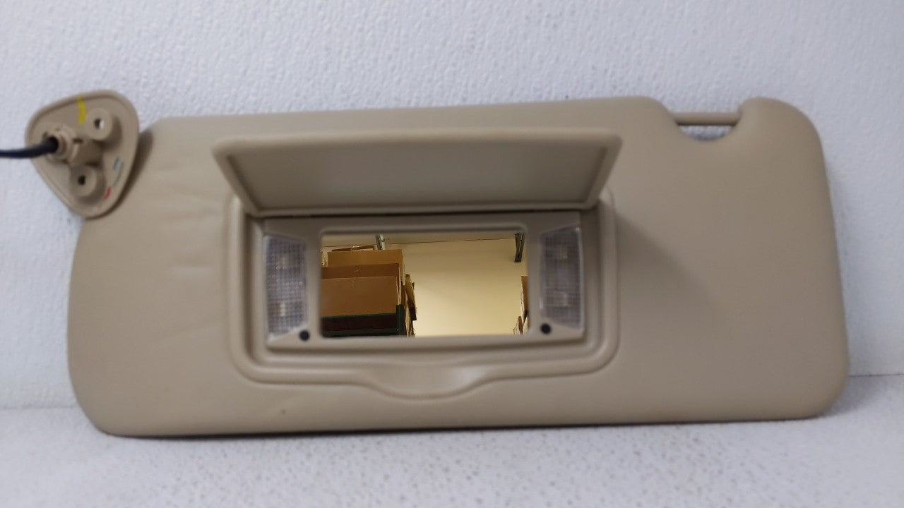 2003-2007 Cadillac Cts Sun Visor Shade Replacement Driver Left Mirror Fits Fits 2003 2004 2005 2006 2007 OEM Used Auto Parts
