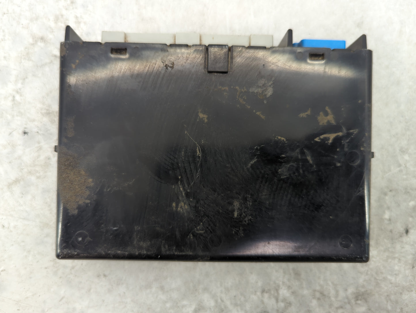 2003-2004 Cadillac Cts Communication Control Module - Oemusedautoparts1.com