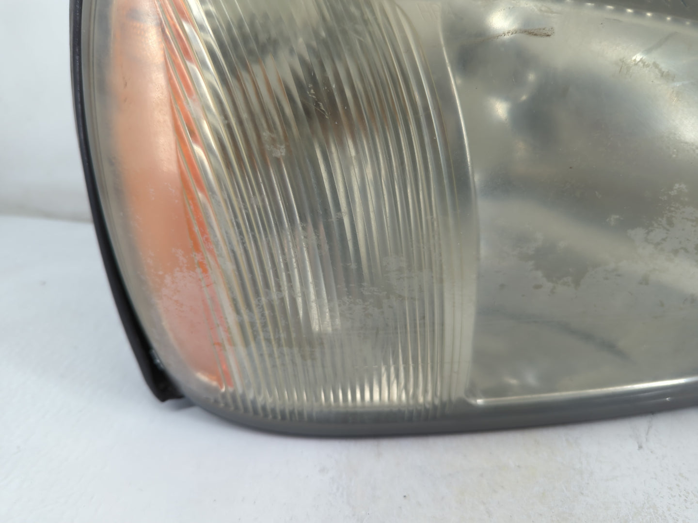 2004-2005 Cadillac Deville Passenger Right Oem Head Light Headlight Lamp - Oemusedautoparts1.com